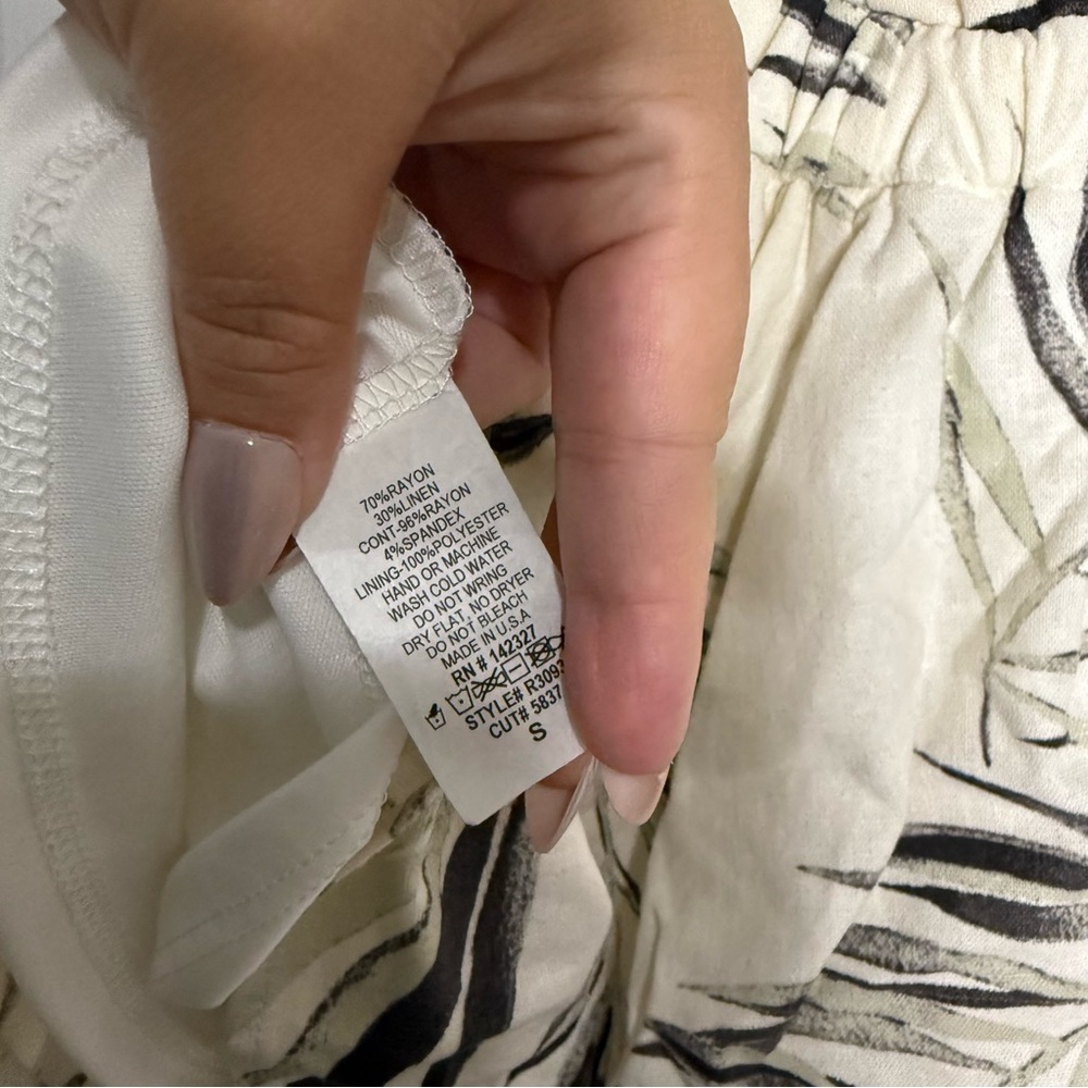 Cream and Black Leaf Print Romper (A14) - Picture 7 of 7